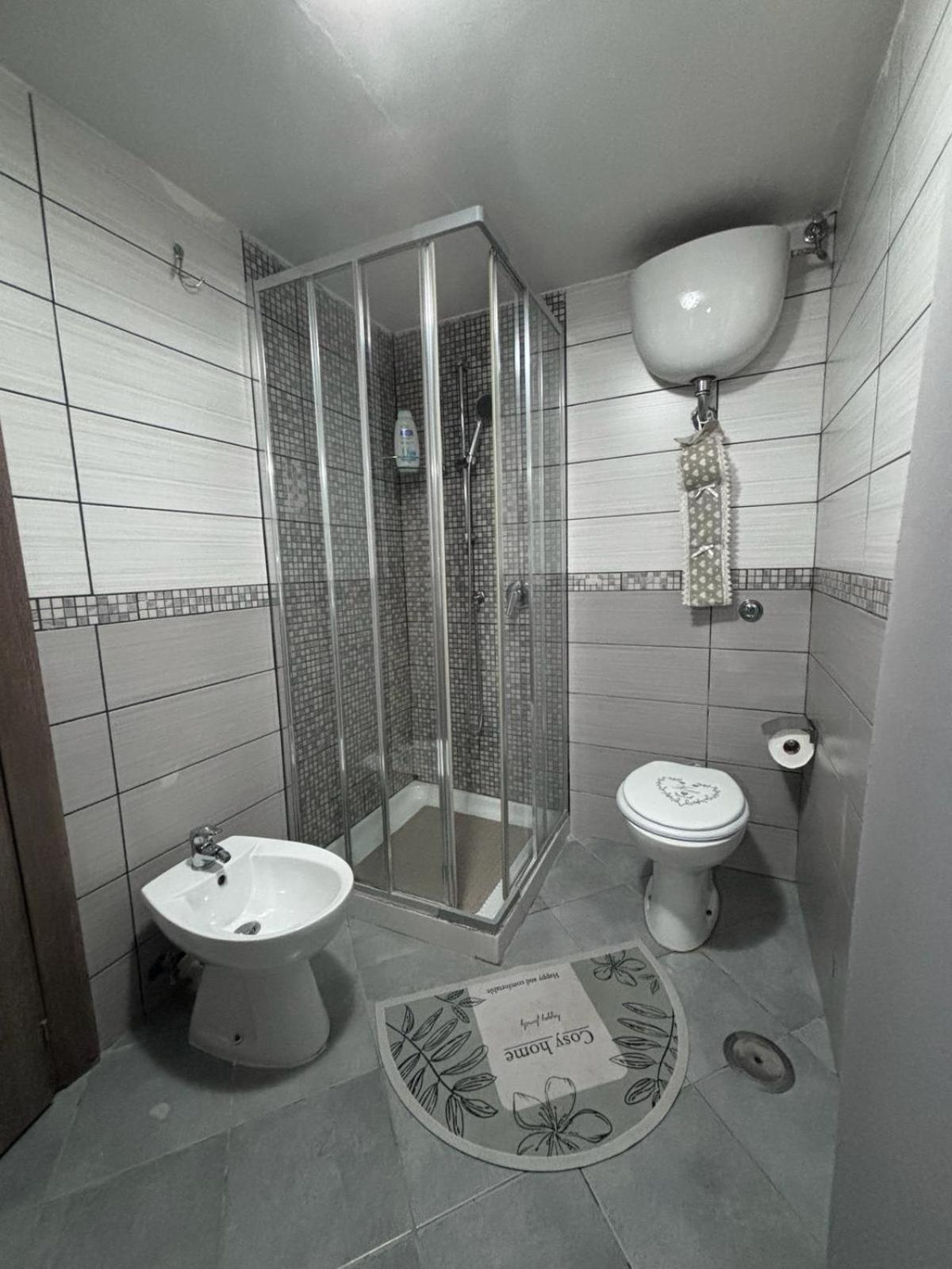 Appartement La Casa Di Zia Raf à Naples Extérieur photo